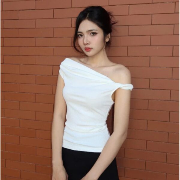 Áo croptop nữ tay ngắn kiểu lệch vai gấp nhún thun tăm mịn co dãn - CoBaShop
