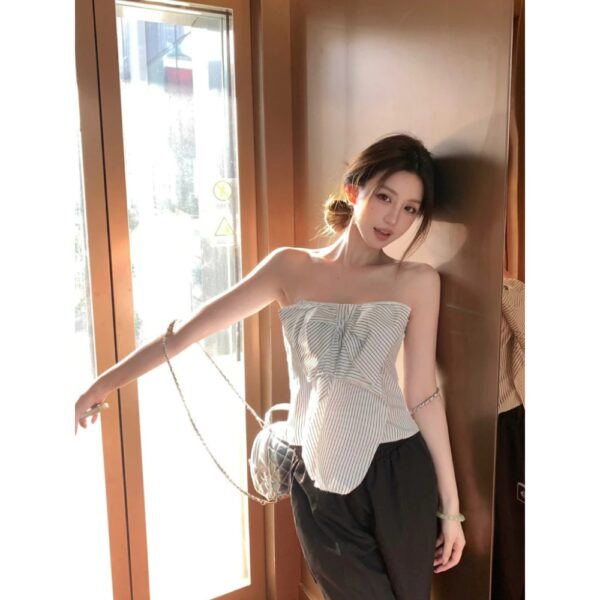 Áo quây nữ Hàn Quốc nơ sọc trắng - CoBaShop