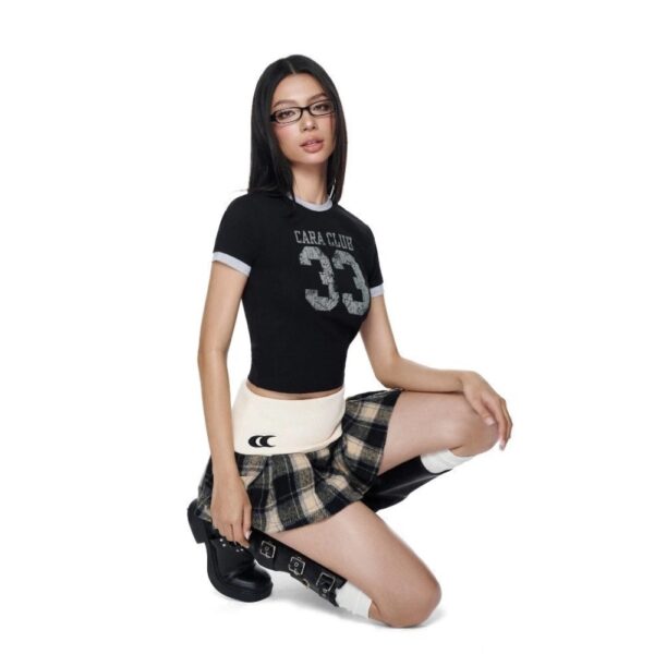Chân váy xếp ly ngắn nữ Athea sọc caro phối viền lớn cá tính - CoBaShop