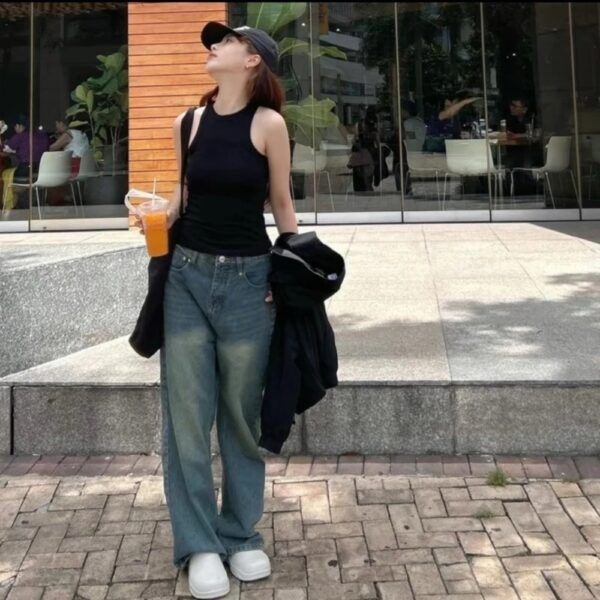 Quần jeans xanh wash ống siêu to - CoBaShop