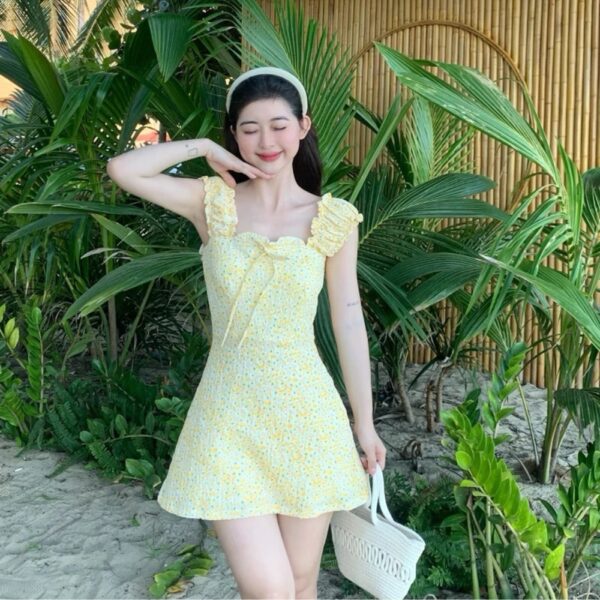 Đầm chữ A nơ hở lưng Daisy Dress 🌼🌼 - CoBaShop