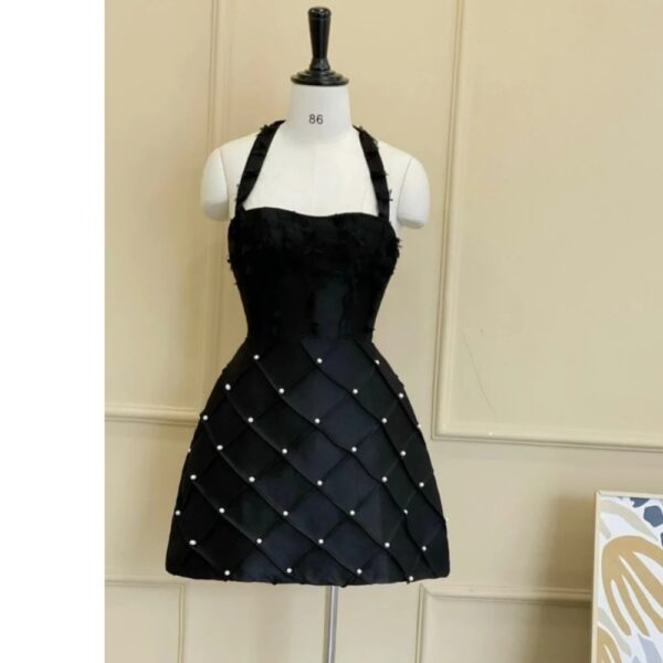 Đầm dự tiệc cổ yếm phối hoa nổi Sakura Dress - CoBaShop
