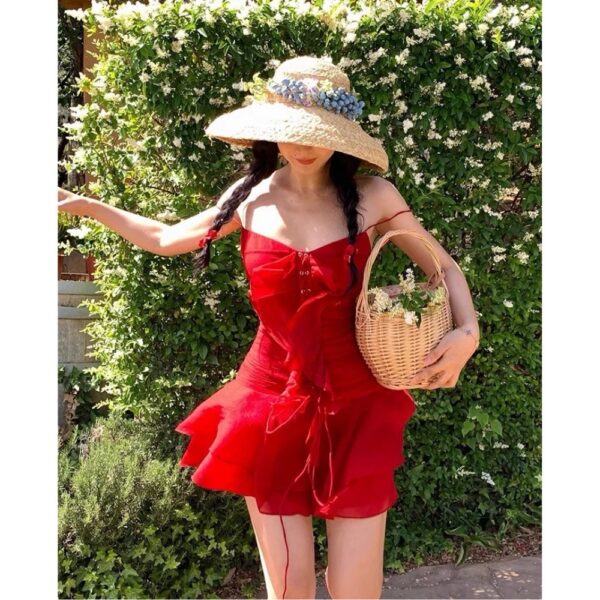 Đầm Váy 2 Dây Nhún Thân Đan Dây Cúp Ngực Bèo Lai Tầng - CoBaShop