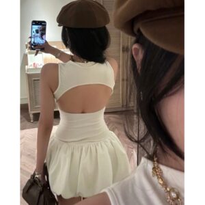 Váy bí liền thân thiết kế hở lưng tôn dáng basic - CoBaShop